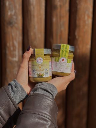 Gurmáni, máme pro vás pistáciovou bombu😍🇮🇹 Z Itálie jsme právě přivezli pistáciové krémy Sofi – jemné, poctivé a s vysokým...