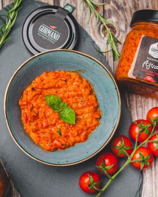 Už jste ochutnali pravý ajvar? Ten od Gurmano je náš podzimní must-have!🧡 Tradiční balkánská specialita z pečených paprik,...